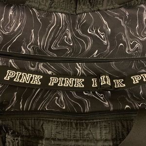 PINK Victoria’s Secret